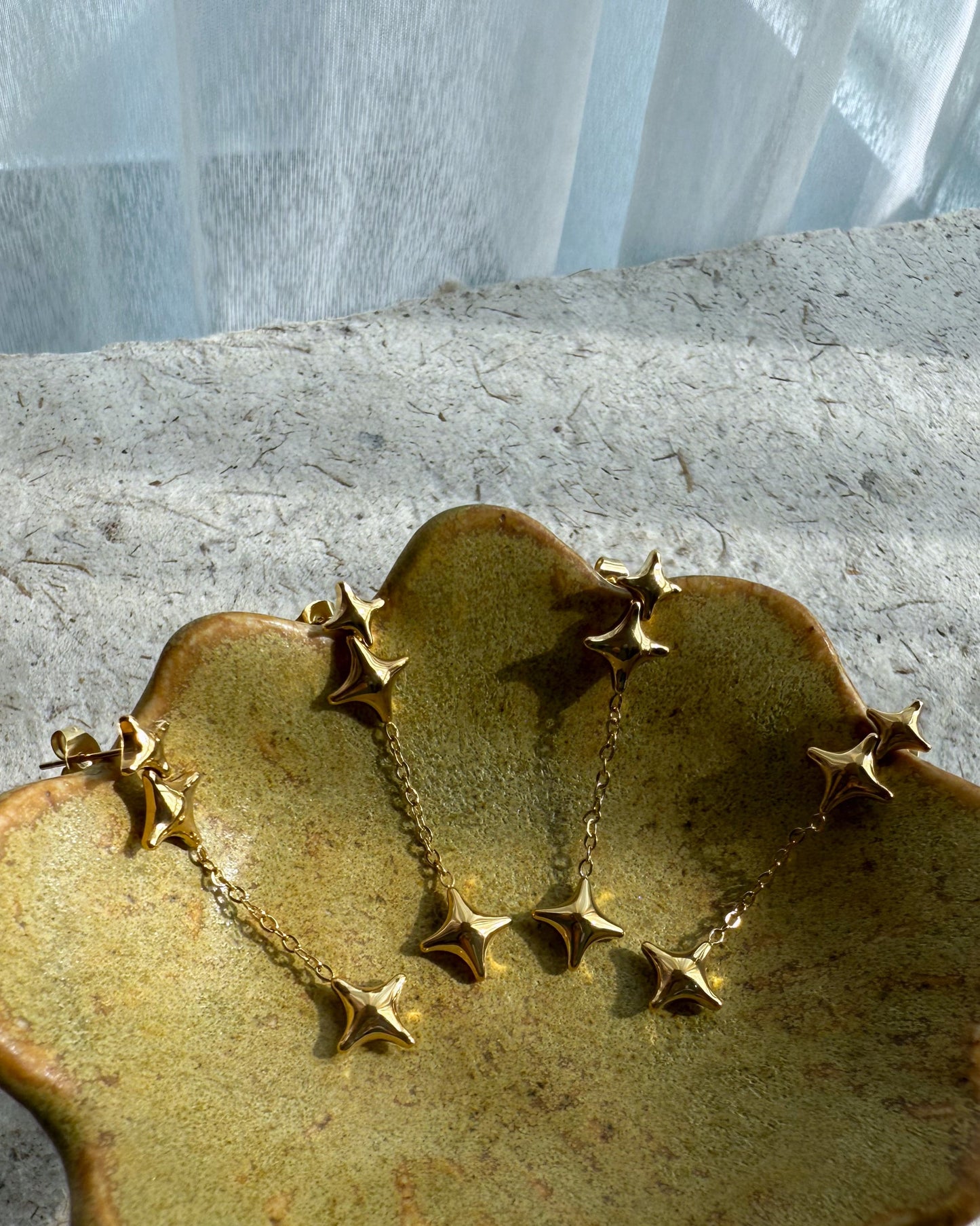 Twinkle Star Set (Earrings + Necklace)