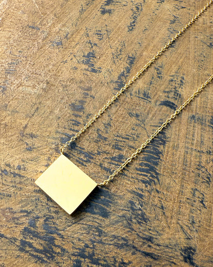 Lapis Frame Necklace – Gold