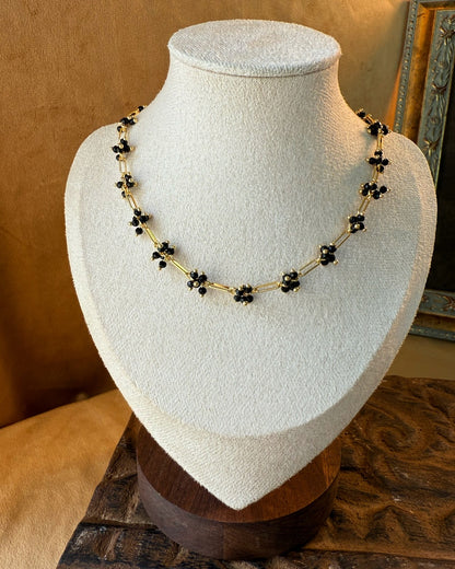 Midnight Bloom Necklace – Black & Gold