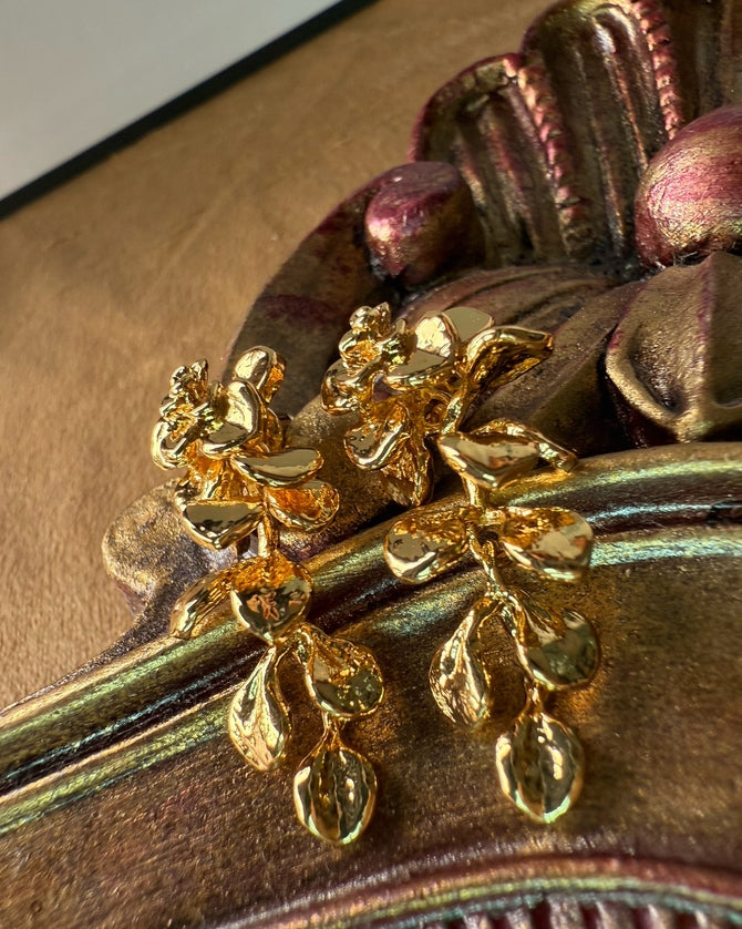 Golden Petal Cascade